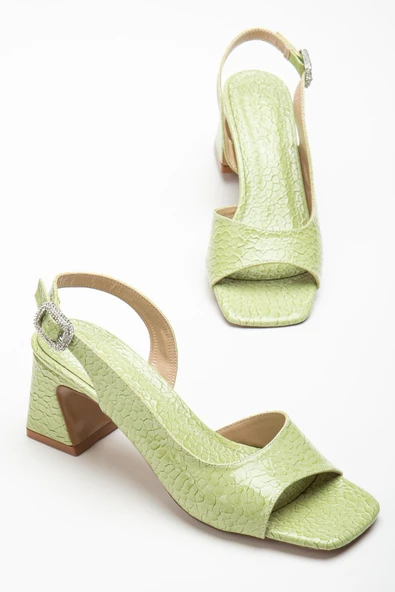 Kadın Topuklu Sandalet Ayakkabı Yeşil Rugan Kroko Baskılı Tan Taşlı Tokalı