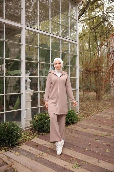 Fermuarlı Kapşonlu Sade İkili Tesettür Eşofman Takımı - (38-46) - 71229 - Nescafe ürün görseli
