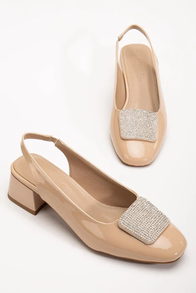 Büyük Numara Kadın Kısa Topuklu Ayakkabı Ten Kare Taşlı Açık Topuk ürün görseli