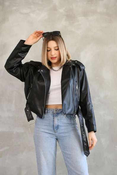 Kemerli Crop Deri Oversize Kadın Yeni Sezon Ceket - 4