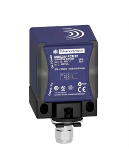 Telemecanique XS8C2A4MAU20 Endüktif Sensör XS8 40x40x70 - PBT - Sn40 mm - 24..240VAC/DC - 1/2"