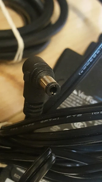 2. EL VeriFone 9V 4A CPS10936-3K-R Adaptör 3.5mm x 1.35mm - 2