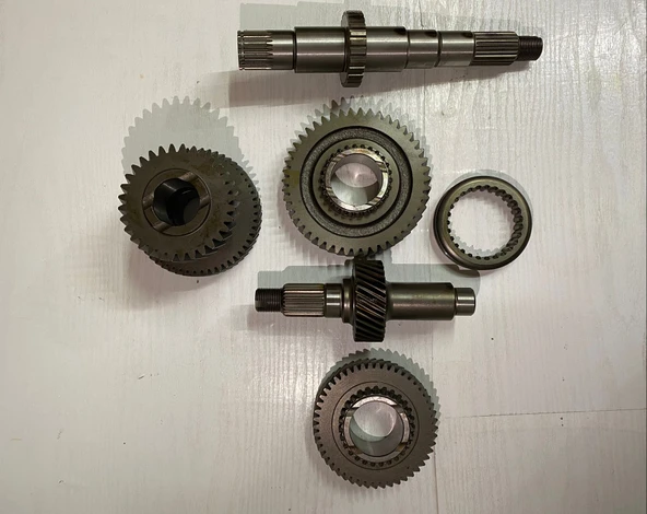 Suzuki Samurai 1985-1993 Arazi Şanzıman Dişli Seti 6 PARÇA - Resim 4