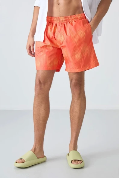 TOMMY LIFE Çizgi Desenli Hızlı Kuruyan Standart Fit Erkek Deniz Şortu - 81267