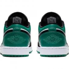 Nike Air Jordan 1 Low Spor Ayakkabı - 4