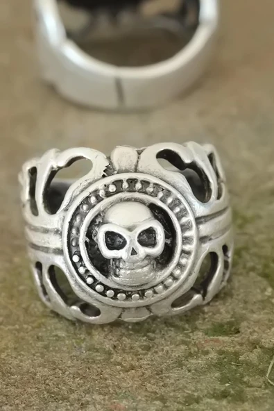 Eskitme Gümüş Renk Metal Kuru Kafa Tasarım Ayarlamalı Erkek Yüzük - 2