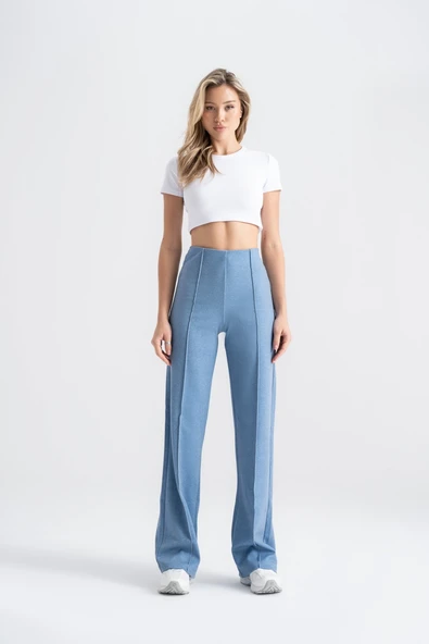 Kadın Boru Paça Tayt Nervürlü Denim Görünümlü Mavi Slim Fit, Günlük Konfor ve Şıklık - 2