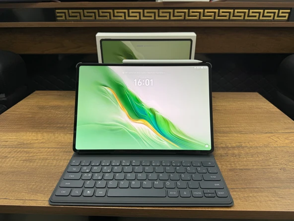 Honor Magic Pad 2 12GB RAM 256GB 12.3” Tablet Siyah (İKİNCİ EL) - 3