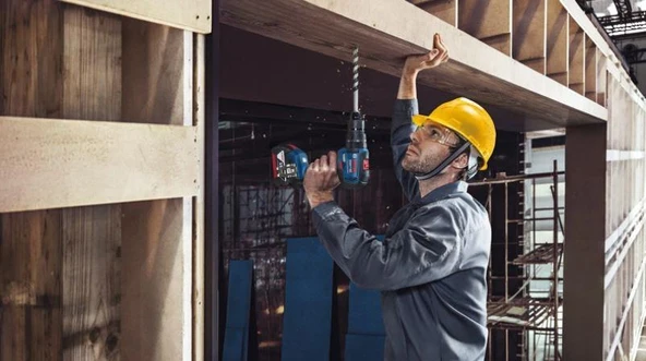 Bosch GSB 18V-50 Akülü Darbeli Delme Vidalama Makinesi (Aküsüz) - 06019H5106 - 2