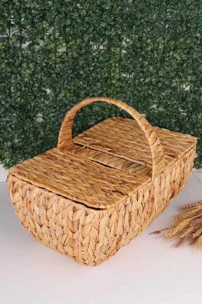 El Yapımı Su Sümbülü Kapaklı Büyük Boy Hasır Örme Piknik Sepeti Dikdörtgen - 46X30cm
