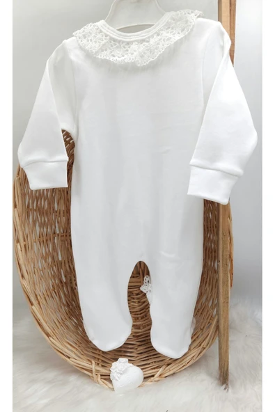 gros shop Yeni Doğan %100 Pamuk Dantelli Hastene Çıkış Tulum Seti (KİŞİYE ÖZGÜ İSİMLİ NAKIŞ DESENLİ) - 3