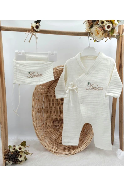 gros shop 4 Katlı Müslin 2'li Kimono Bağcıklı Tulum %100 Pamuk Organik (Kişiye Özgü İsimli Nakış Desenli) - 1