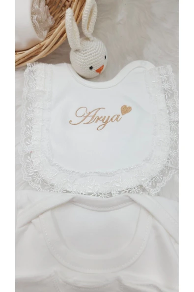 gros shop 10'lu Dantelli Hastane Çıkış Tulum Seti (Kişiye Özgü Isimli Nakış Desenli) - 4