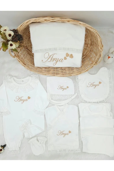 gros shop 10'lu Dantelli Hastane Çıkış Tulum Seti (Kişiye Özgü Isimli Nakış Desenli)