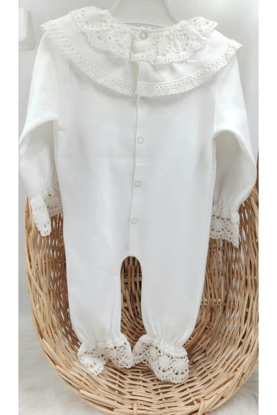 gros shop Yeni Doğan %100 Pamuk Dantelli Hastene Çıkış Tulum Seti (KİŞİYE ÖZGÜ İSİMLİ NAKIŞ DESENLİ) - 3