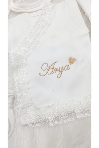 gros shop 10'lu Dantelli Hastane Çıkış Tulum Seti (Kişiye Özgü Isimli Nakış Desenli) - 3