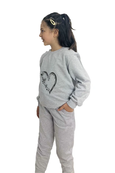 yudemia Kalp Baskılı Alt Üst Mevsimlik Gri Takım -Kız Çocuk İçin Şık ve Rahat - 2