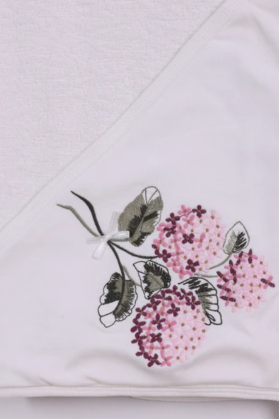 yudemia Beyaz Ortanca Çiçek Nakışlı Bebek Havlu Bornoz Seti %100 Organic - 4