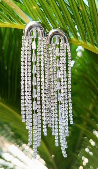 Gümüş Renk Zirkon Taşlı Lüks Abiye Küpe ürün görseli 1