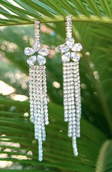 Gümüş Renk Zirkon Taşlı Lüks Abiye Küpe ürün görseli 1