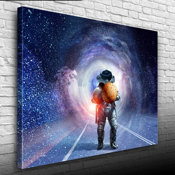 Gezegen Taşıyan Astronot Kanvas Tablo 50 x 70 ürün görseli 1