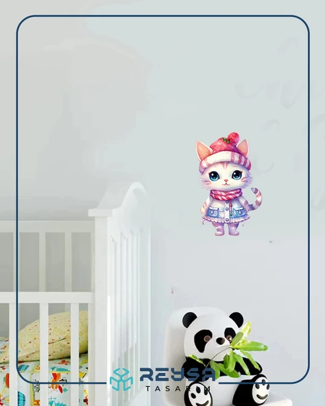 Pofuduk Şapkalı Kış Kedisi Duvar Stickerı - Resim 4