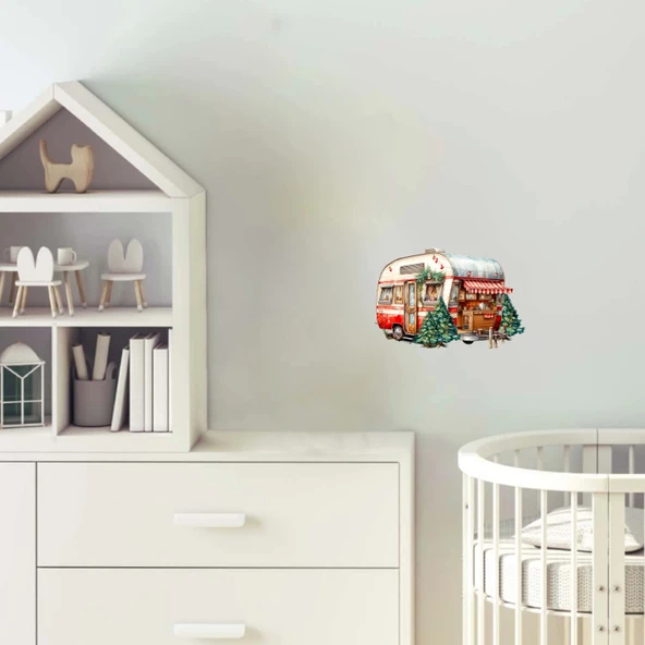 Noel Ağaçları ve Kırmızı Tenteli Karavan Duvar Çıkartması ürün görseli 1