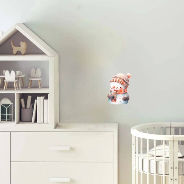 Küçük Kupa Tutan Karlı Adam Duvar Stickerı ürün görseli 1
