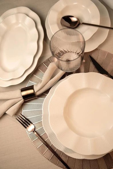 Kütahya Porselen Milena 26 Parça 6 Kişilik Yemek Takımı