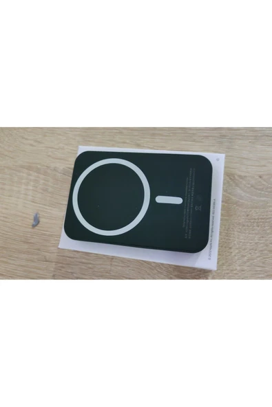 Urfakent Magsafe Battery Pack