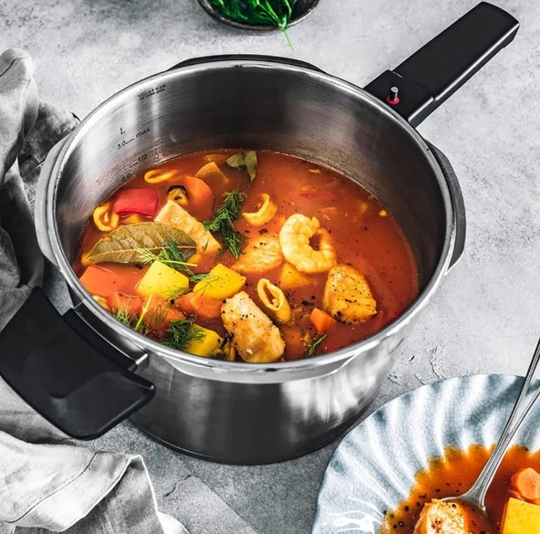 Fissler Vitaquick Glossy 6+3,5Lt Düdüklü Tencere - 4