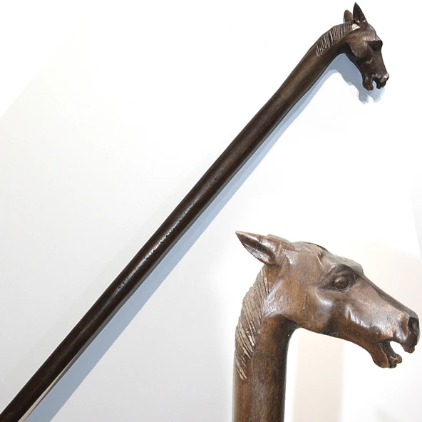 Özel Tasarım Maun Ağacı At Büstü Baston No:31