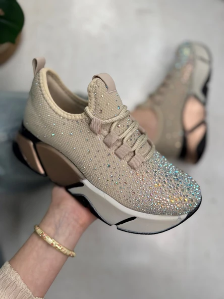 Günlük Kadın Spor Ayakkabı Taşlı Bağcıklı Hafif Kalın Yüksek Renkli Taban Yürüyüş Sneaker 403