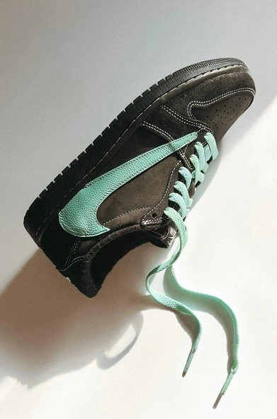 NİKE TRAVİS SCOTT TİFFANY