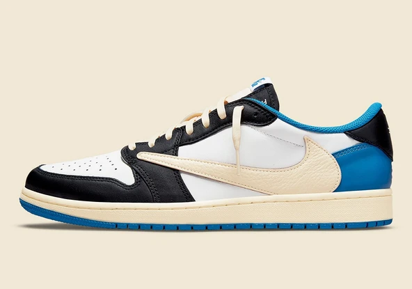 NİKE AİR JORDAN RETRO 1 LOW X FRAGMENT X TRAVİS SCOTT - 2