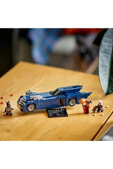 LEGO ® DC Batman™: Batmobile™ ile Batman™, Harley Quinn™ ve Mr. Freeze™’e Karşı 76274 - 10