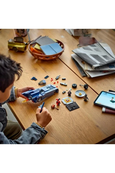 LEGO ® DC Batman™: Batmobile™ ile Batman™, Harley Quinn™ ve Mr. Freeze™’e Karşı 76274 - 2