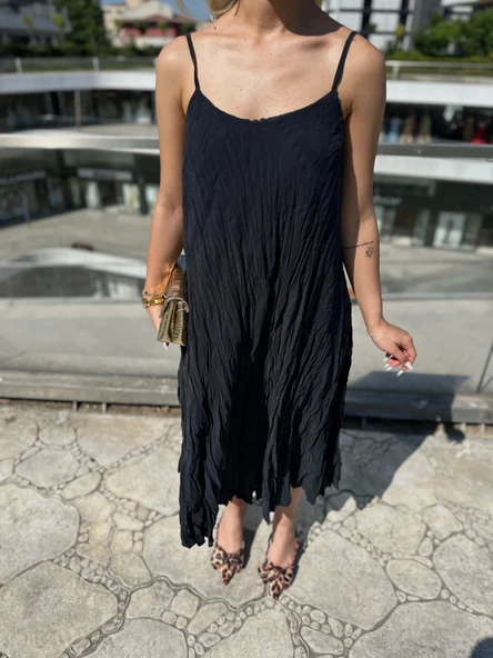 Kadın Kırışık Desenli Askılı Elbise Siyah - 2