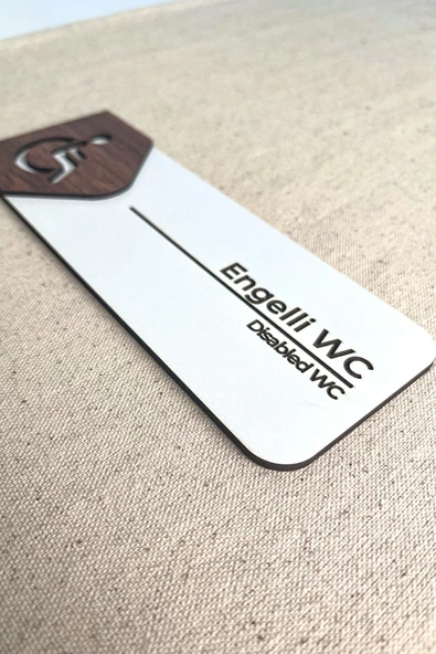 Engelli WC Kapı Tabelası – MDF Tuvalet Yönlendirme Levhası | 19x7 cm Çift Katmanlı - 3