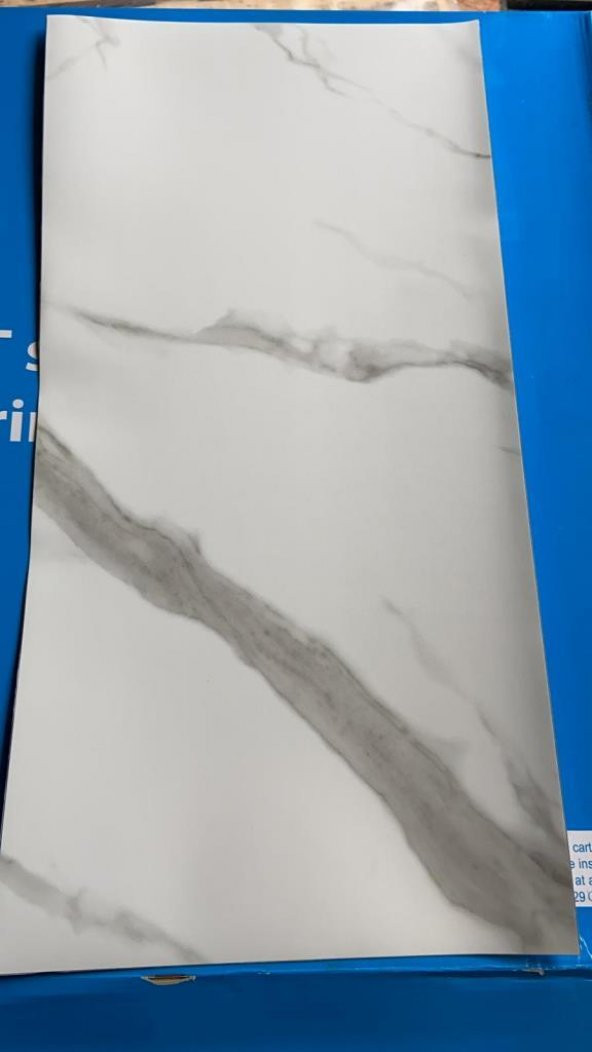 Renkli Duvarlar 60-30 cm Beyaz Mermer Desen Yapışkanlı Yer Duvar PVC Döşeme Panel