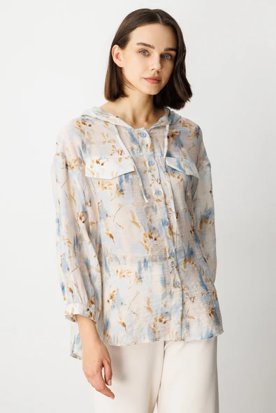 On Oversize Kapüşonlu Çiçekli Kadın Gömlek - Minimalist Stil - 3/4 Kol - 4