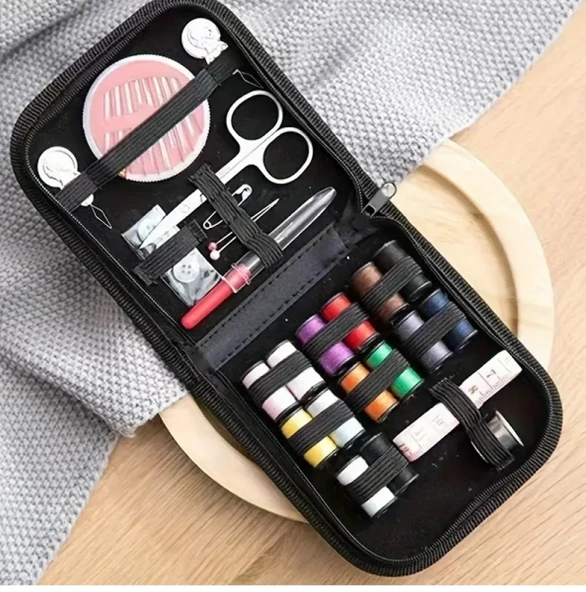 27 Parça Taşınabilir Dikiş Seti - Ev Seyahat Dikiş Aracı ve Makas, İplik, İğne, Mezura, Düğmeler