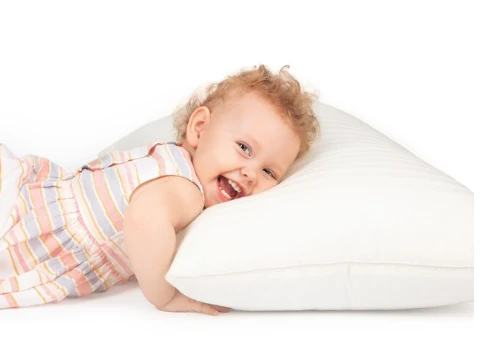 Premium Pamuklu Bebek Yastığı ,1-8 Yaş, Saf Silikon Dolgulu 35X45 cm Yastık kılıfı hediye - 2