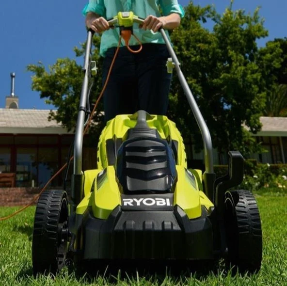 RYOBİ ELEKTRİKLİ ÇİM BİÇME MAKİNASI 1300 W RLM-13E33S - 3