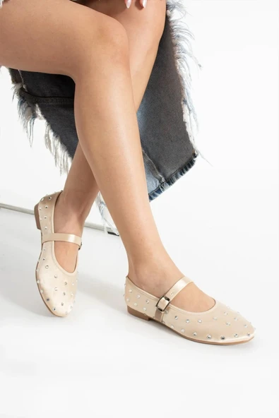 Günlük Kadın Babet Gümüş Taşlı Bantlı Tokalı Alçak Topuklu Yumuşak Rahat Ayakkabı K-128