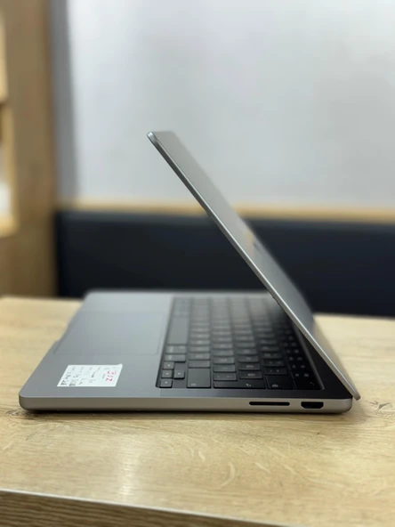 APPLE MACBOOK PRO 14 İNÇ M3 8GB 512SSD SIFIR AYARINDA - 4
