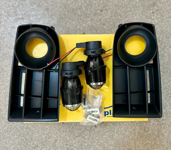 VOLKSWAGEN GOLF 5 SİS FARI SETİ - GOLF 5 SİS FARI VE KAPAKLARI  SAĞ SOL TAKIM ürün görseli 1