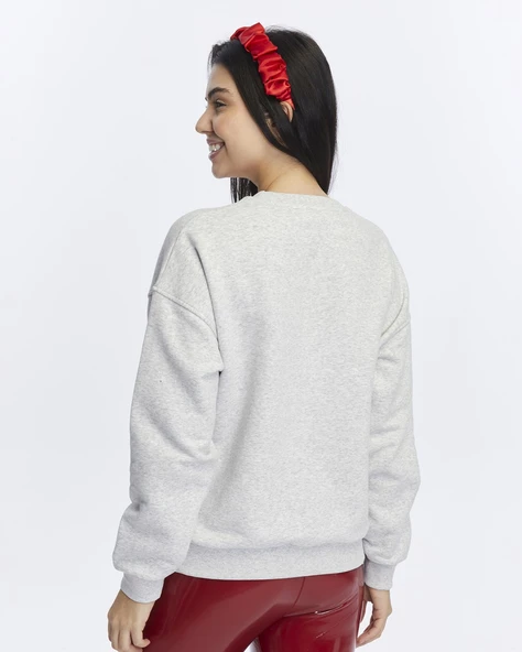 Kadife Kalp Desenli Gri Melanj Yumuşak Dokulu Regular Fit Bisiklet Yaka Kadın Sweatshirt - 3