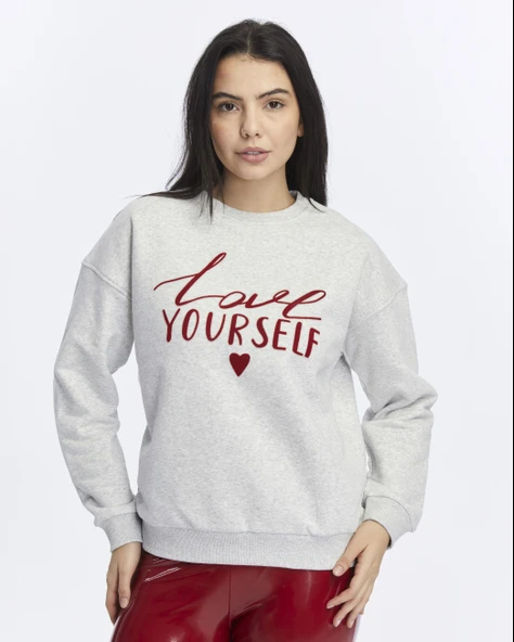 Kadife Love Yourself Desenli Gri Melanj Yumuşak Dokulu Regular Fit Bisiklet Yaka Kadın Sweatshirt - 3