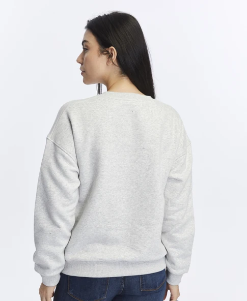 Kadife The Alps Desenli Gri Melanj Yumuşak Dokulu Regular Fit Bisiklet Yaka Kadın Sweatshirt - 2